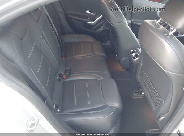 W1K3G4EB7LJ216863 2020 MERCEDES-BENZ A 220 Серый Вид наклейки с VIN-кодом