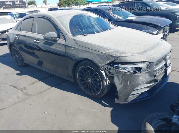 W1K3G4EB7NJ361890 2022 MERCEDES-BENZ A 220 Черный Передняя правая четверть