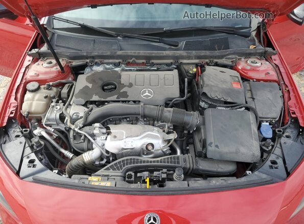 W1K3G4EB9LW046394 2020 MERCEDES-BENZ A Red Widok wnętrza z tyłu