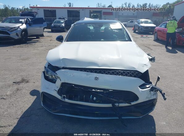 W1KAF8HB4PR125733 2023 MERCEDES-BENZ AMG C 43 Белый Вид щитка приборов