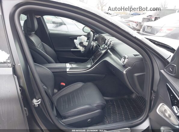 W1KAF8HB7RR155506 2024 MERCEDES-BENZ AMG C 43 Черный Вид салона спереди