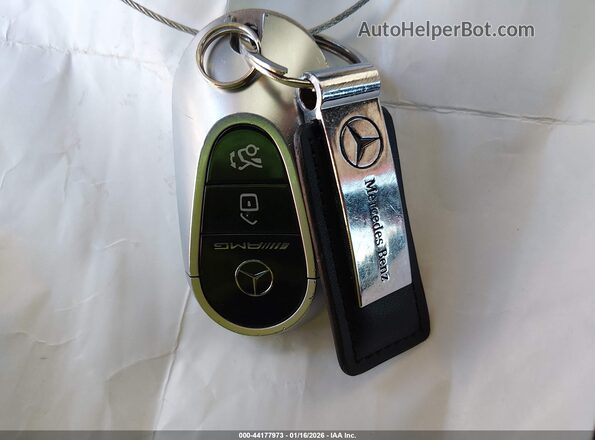 W1KAF8HBXPR115496 2023 MERCEDES-BENZ AMG C 43 Черный Вид панели приборов