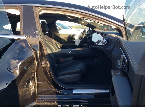 W1KCG4EB1PA027809 2023 MERCEDES-BENZ EQS 580 Black Front interior view