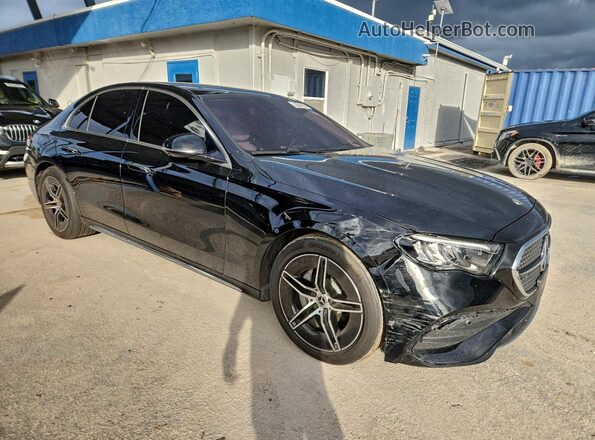 W1KLF4HB8SA117854 2025 MERCEDES-BENZ E Черный Передняя правая четверть