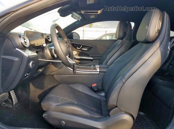 W1KMJ4HB7RF037123 2024 MERCEDES-BENZ CLE Gray Vista interior delantera