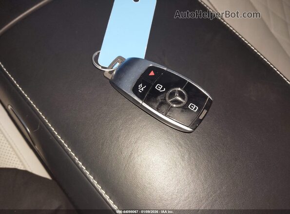 W1KUG8GB2LA552316 2020 MERCEDES-BENZ S-CLASS Черный Вид панели приборов