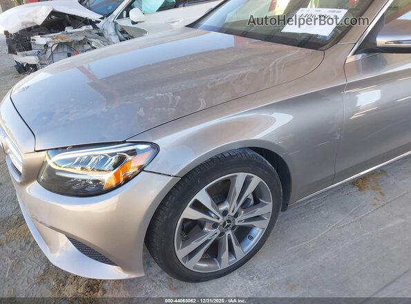 W1KWF8DB5LR601722 2020 MERCEDES-BENZ C-CLASS Gold Widok z przodu
