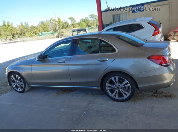 W1KWF8DB5LR601722 2020 MERCEDES-BENZ C-CLASS Gold Widok wnętrza 360 stopni