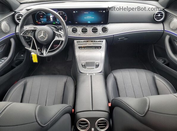 W1KZF5KB4NB057241 2022 MERCEDES-BENZ E Черный Вид панели приборов