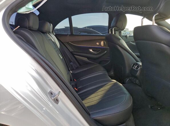 W1KZF8DB2PB173541 2023 MERCEDES-BENZ E White Widok tylnych siedzeń