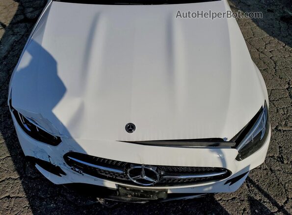 W1KZF8DB2PB173541 2023 MERCEDES-BENZ E White Widok wnętrza z tyłu