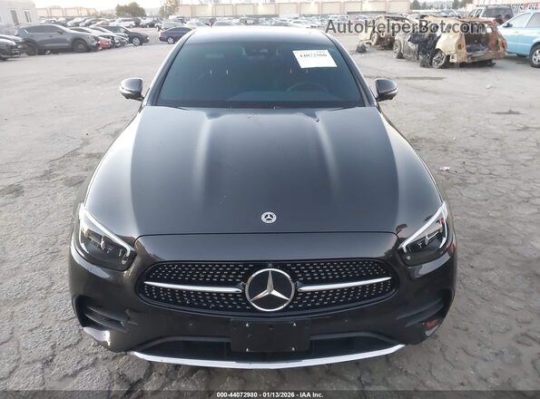 W1KZF8DB4NB095003 2022 MERCEDES-BENZ E-CLASS Черный Вид щитка приборов