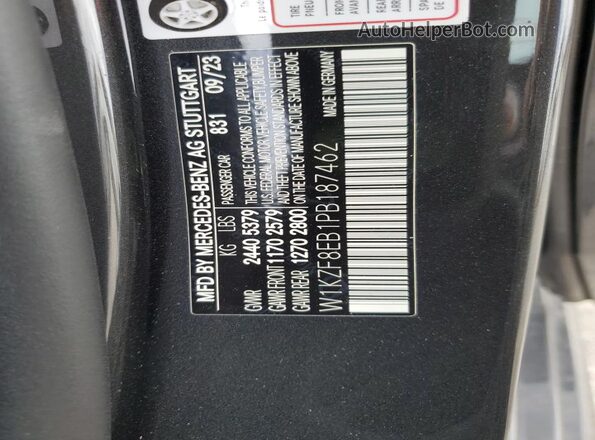 W1KZF8EB1PB187462 2023 MERCEDES-BENZ E Черный Вид подкапотного пространства