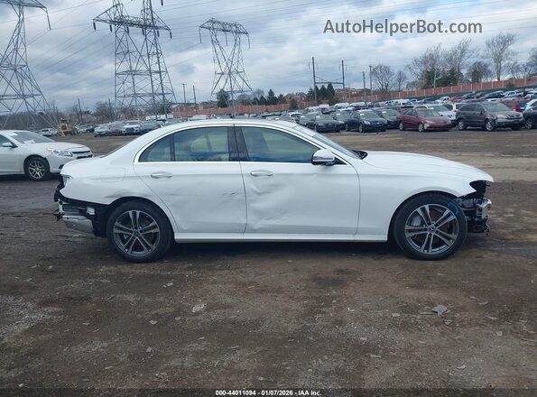 W1KZF8EB2PB185820 2023 MERCEDES-BENZ E-CLASS White Widok wnętrza 360 stopni