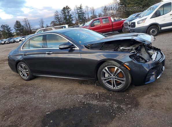 W1KZF8EB6PB100297 2023 MERCEDES-BENZ E Черный Передняя правая четверть