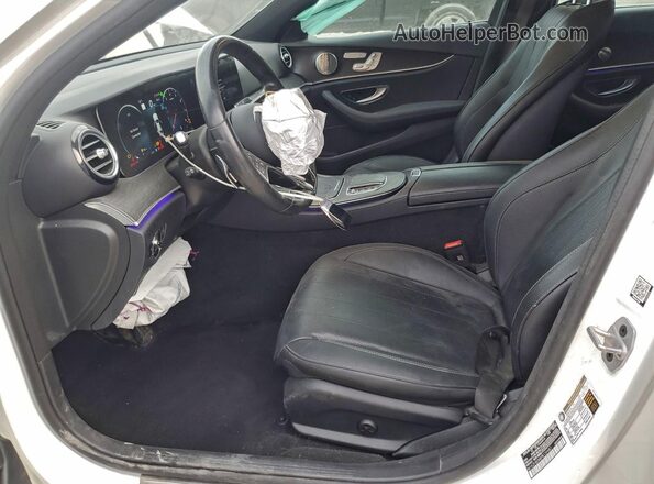 W1KZF8EB8PB139487 2023 MERCEDES-BENZ E White Widok wnętrza z przodu