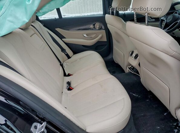 W1KZF8EBXMA979496 2021 MERCEDES-BENZ E Черный Вид задних сидений
