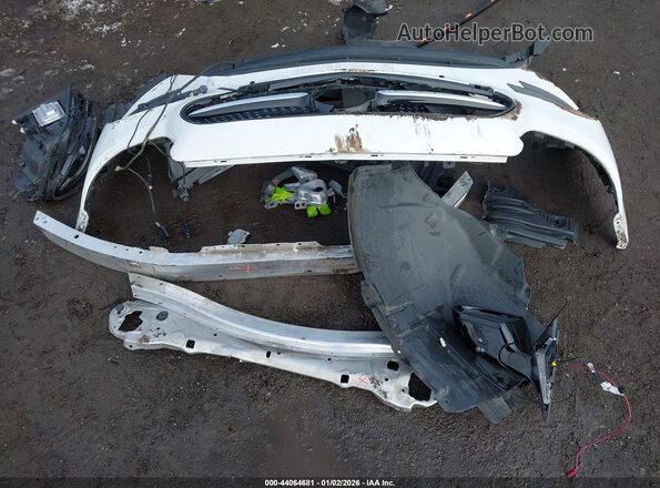 W1KZF8EBXNB010177 2022 MERCEDES-BENZ E-CLASS White ხელსაწყოთა პანელის ხედი