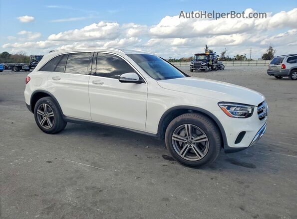 W1N0G8DB8MV269340 2021 MERCEDES-BENZ GLC-CLASS Белый Передняя правая четверть