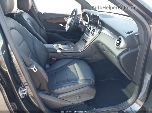W1N0G8EB0NG036217 2022 MERCEDES-BENZ GLC 300 Gray Vista interior delantera