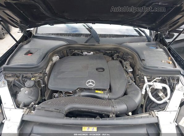 W1N0G8EB2NG103643 2022 MERCEDES-BENZ GLC 300 Black Rear view