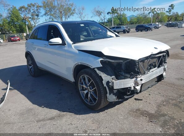 W1N0G8EB7LF852666 2020 MERCEDES-BENZ GLC 300 White Front right