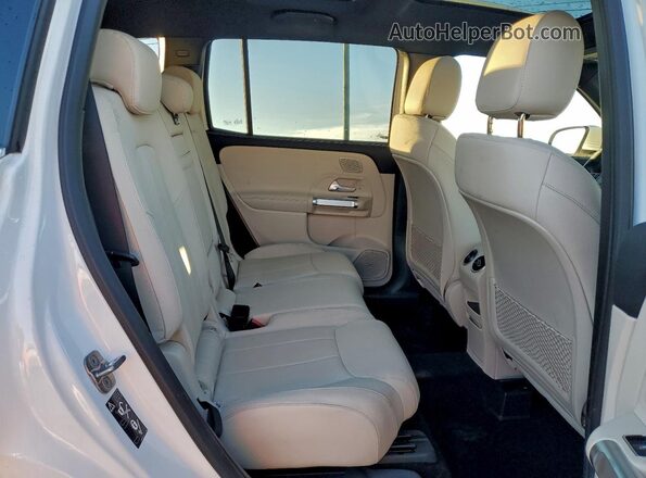 W1N4M4GB6SW403512 2025 MERCEDES-BENZ GLB-CLASS Белый Вид задней части салона