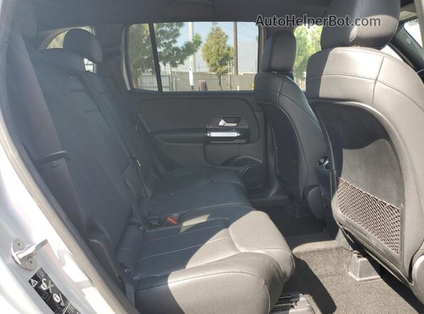W1N4M4HB0MW102784 2021 MERCEDES-BENZ GLB-CLASS Silver Вид задньої частини салону