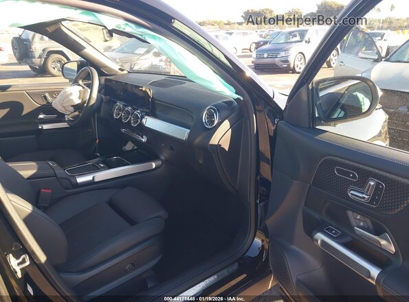 W1N4M4HB1SW421737 2025 MERCEDES-BENZ GLB-CLASS Черный Вид салона спереди