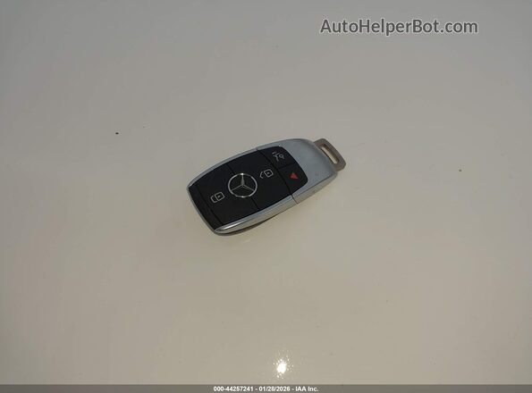 W1N9M0CB6RN091650 2024 MERCEDES-BENZ EQB 250 SUV White Vista del salpicadero