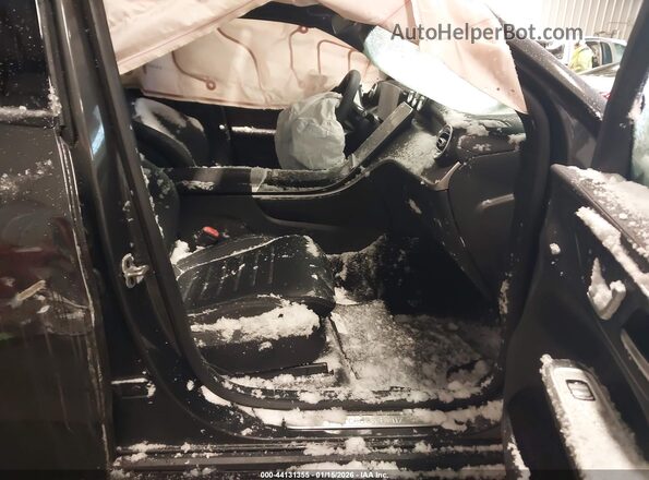 W1NKJ4HBXSF391637 2025 MERCEDES-BENZ GLC 300 Black Vista interior delantera