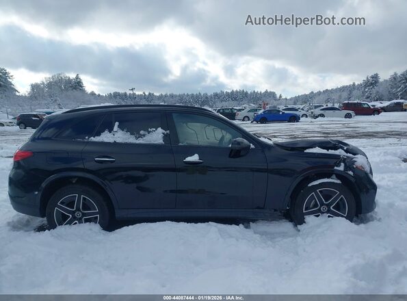 W1NKM4HB9RF140979 2024 MERCEDES-BENZ GLC 300 Черный Вид задней части салона