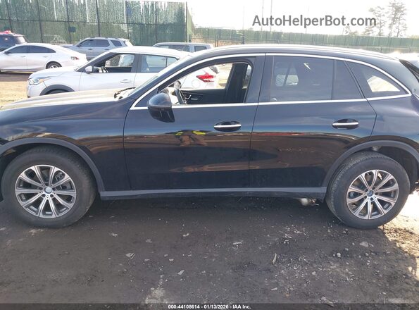 W1NKM4HBXRF198065 2024 MERCEDES-BENZ GLC 300 Черный Панорамный вид салона 360°