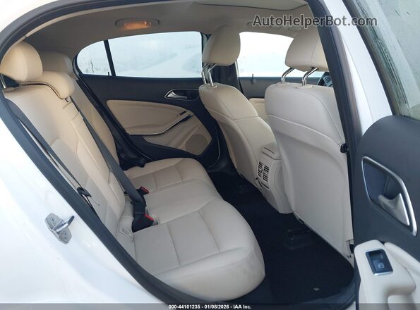 W1NTG4EB2LU040256 2020 MERCEDES-BENZ GLA 250 White VIN sticker view