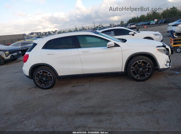 W1NTG4EB2LU040256 2020 MERCEDES-BENZ GLA 250 White Rear interior view