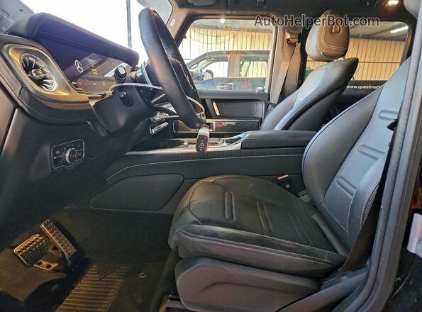 W1NWH1AB0SX047752 2025 MERCEDES-BENZ G-CLASS Черный Вид салона спереди