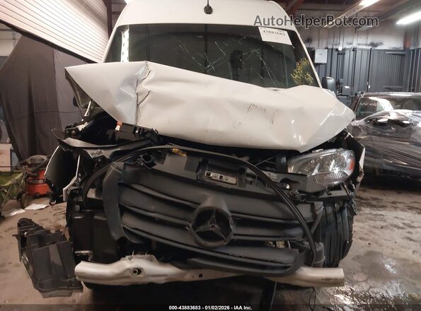 W1Y5NCHY2RT165946 2024 MERCEDES-BENZ SPRINTER White Widok z przodu