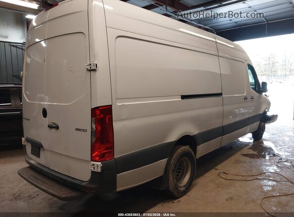 W1Y5NCHY2RT165946 2024 MERCEDES-BENZ SPRINTER White Tył prawy