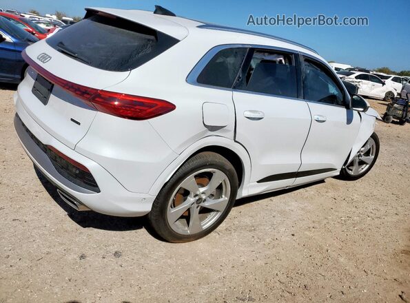 WA12AAGU1S2018089 2025 AUDI Q5 White Tył prawy