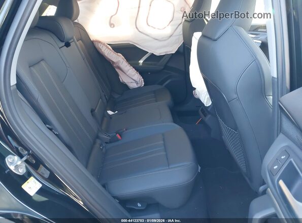 WA12AAGUXS2010301 2025 AUDI ALL Черный Вид наклейки с VIN-кодом