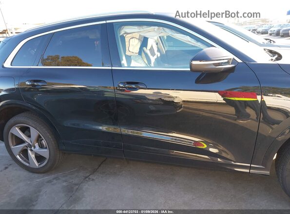 WA12AAGUXS2010301 2025 AUDI ALL Черный Панорамный вид салона 360°