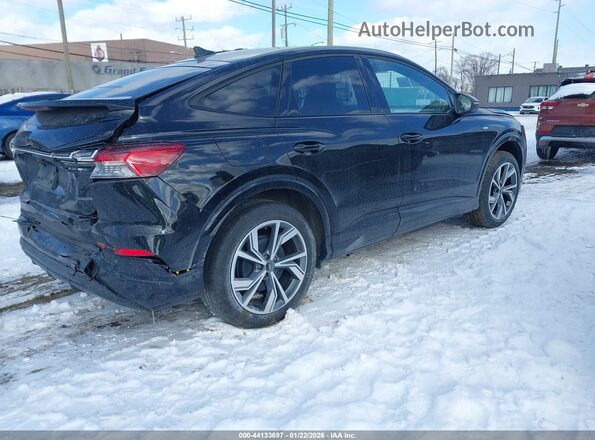 WA132BFZ7RP008801 2024 AUDI Q4 Черный Задняя правая четверть