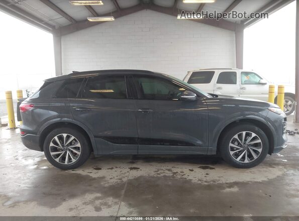 WA134BGF2SA060957 2025 AUDI Q6 E-TRON Gray Панорамний вид салону 360°