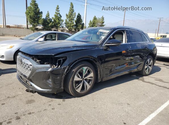 WA15AAGEXRB005468 2024 AUDI Q8 Черный Передняя левая четверть