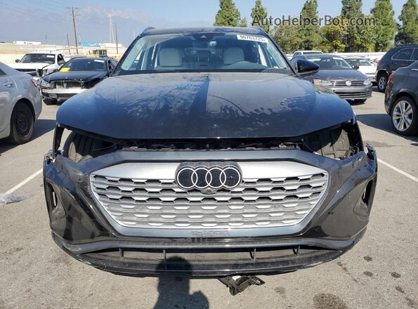 WA15AAGEXRB005468 2024 AUDI Q8 Черный Вид спереди