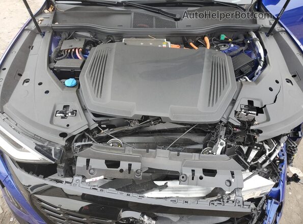 WA16CBGE0RB060922 2024 AUDI SQ8 Синий Вид подкапотного пространства