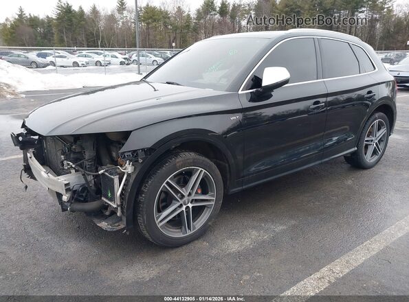 WA1A4AFY4J2135591 2018 AUDI SQ5 Черный Передняя левая четверть