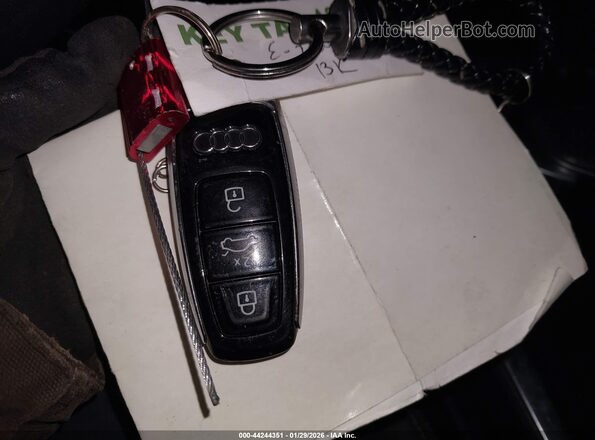 WA1AAAGE3PB004755 2023 AUDI E-TRON Black Առջևի վահանակի տեսք