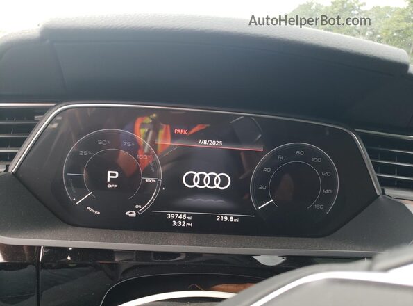 WA1AAAGE4NB006866 2022 AUDI E-TRON Black Vista del cuadro de instrumentos