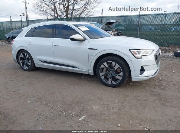 WA1AAAGE5MB014411 2021 AUDI E-TRON White წინა მარჯვენა